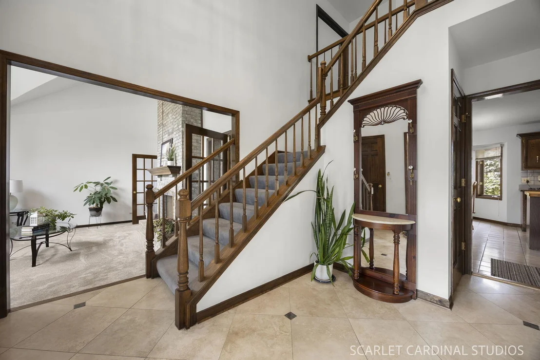 Photo of 849 S River Road