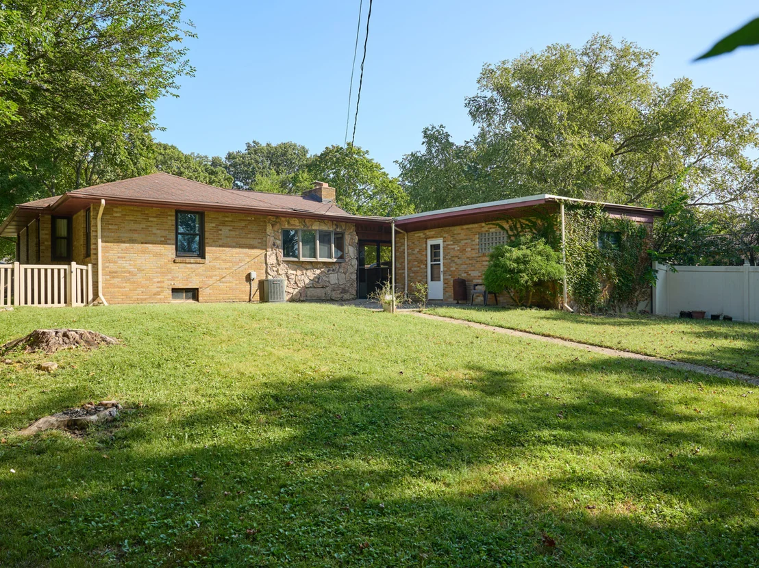Photo of 306 Shooting Park Road