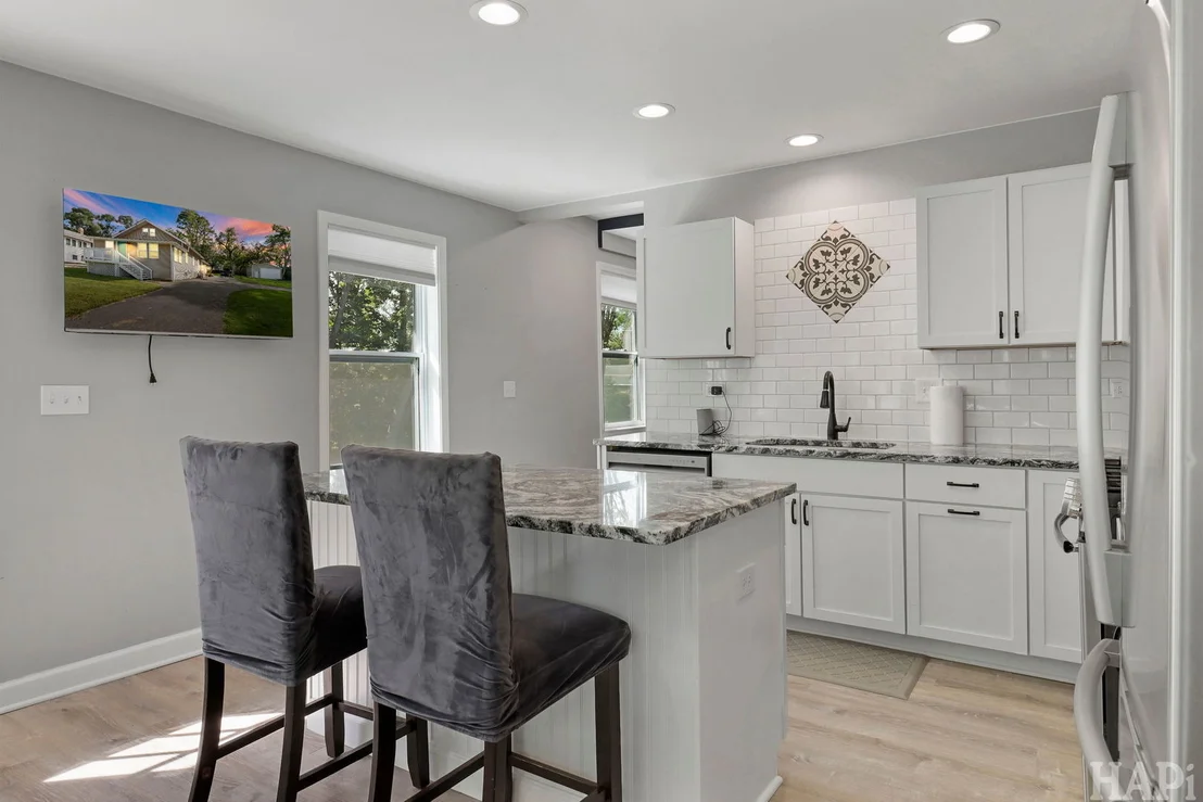 Photo of 35671 N Wilson Road