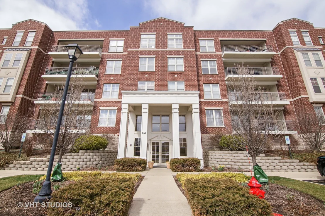 Photo of Unit 207 at 660 Prestwick Lane