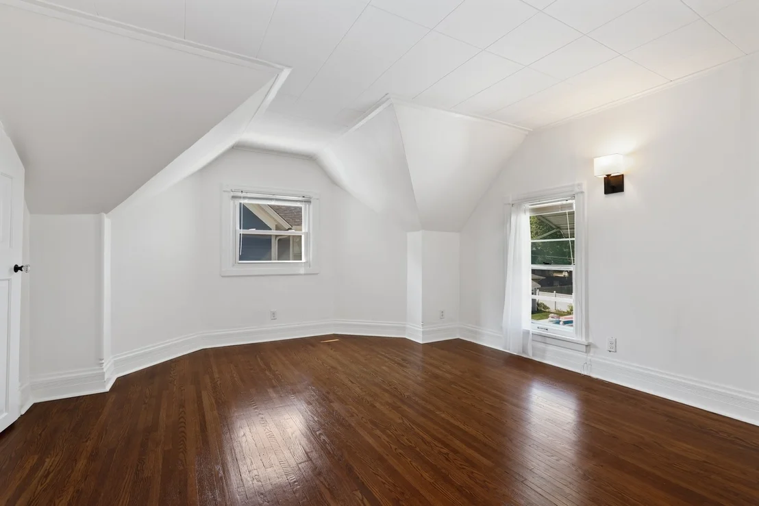 Photo of 514 OAK Avenue