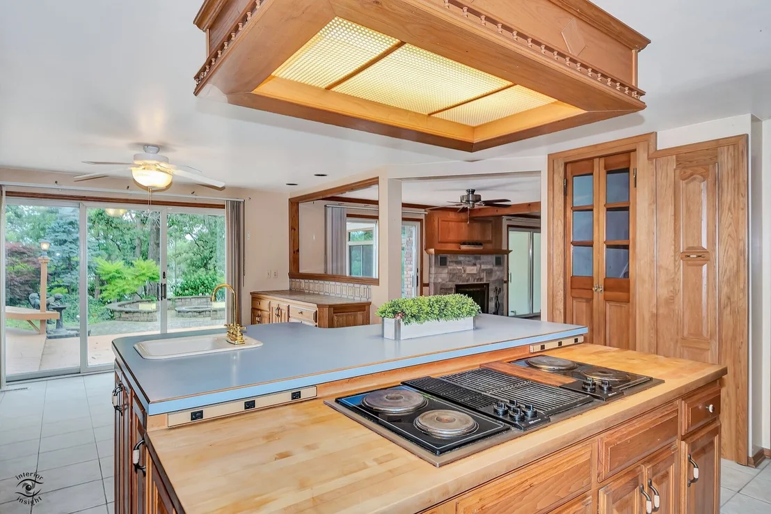 Photo of 864 Ash Drive