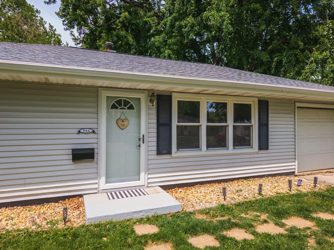 Photo of 906 Fairchild Avenue