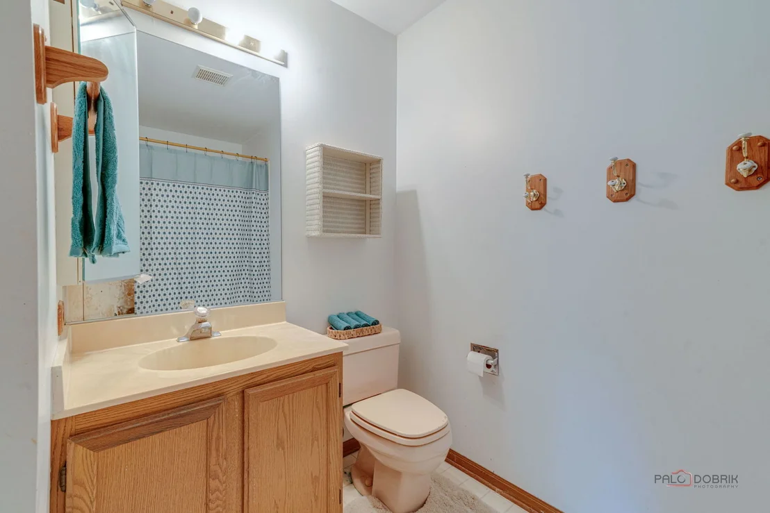 Photo of 705 Royal Glen Drive