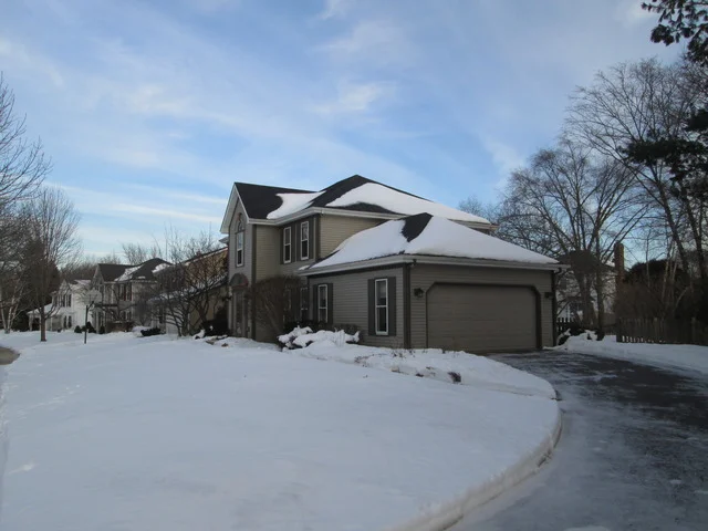 Photo of 1560 Selby Road