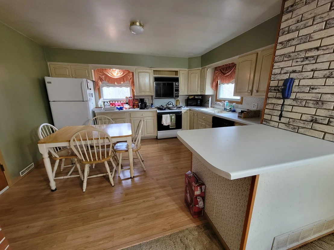 Photo of 408 E 4th Street
