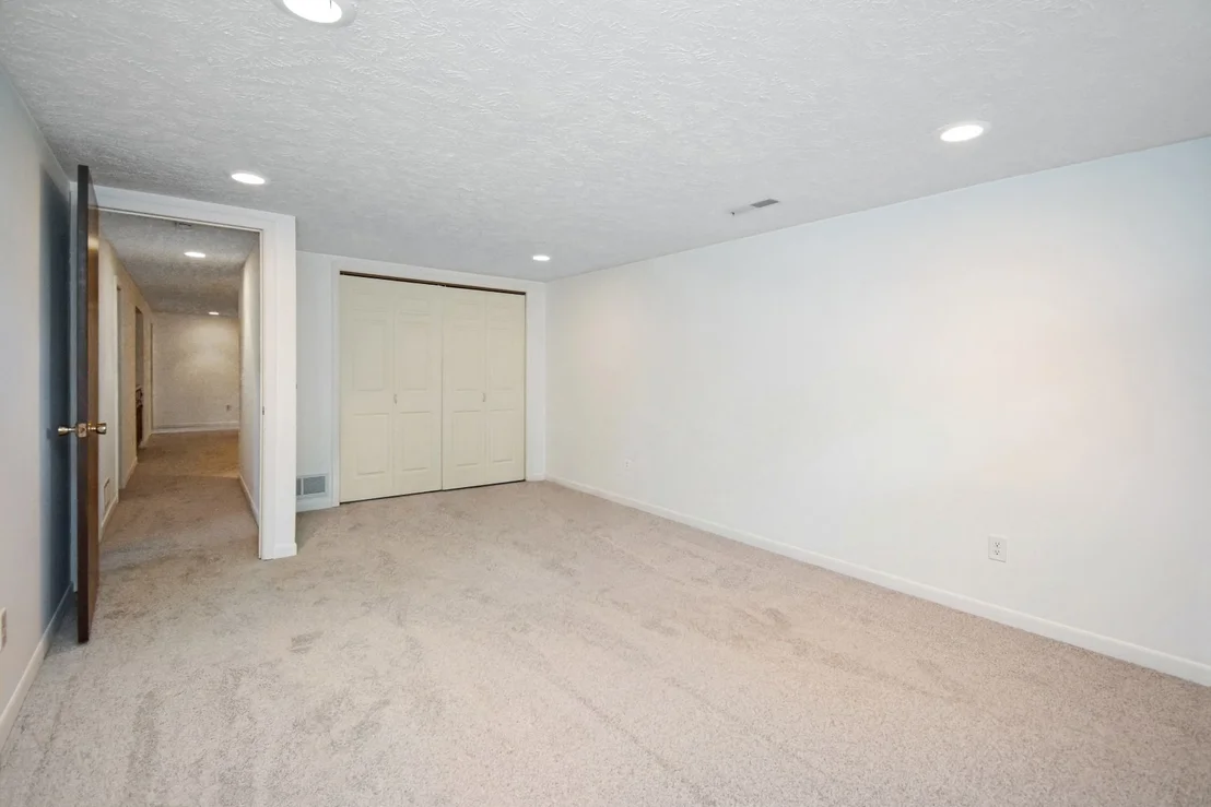 Photo of 104 S Williamsburg Drive