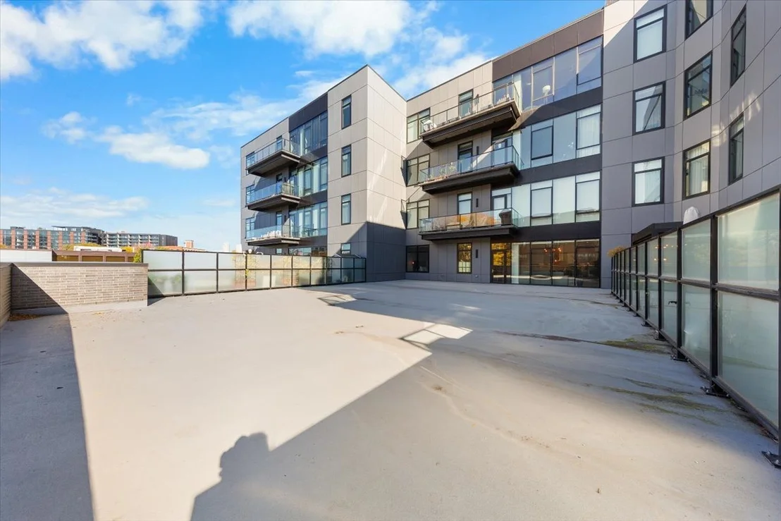 Photo of Unit 206 at 6 N Bishop Street