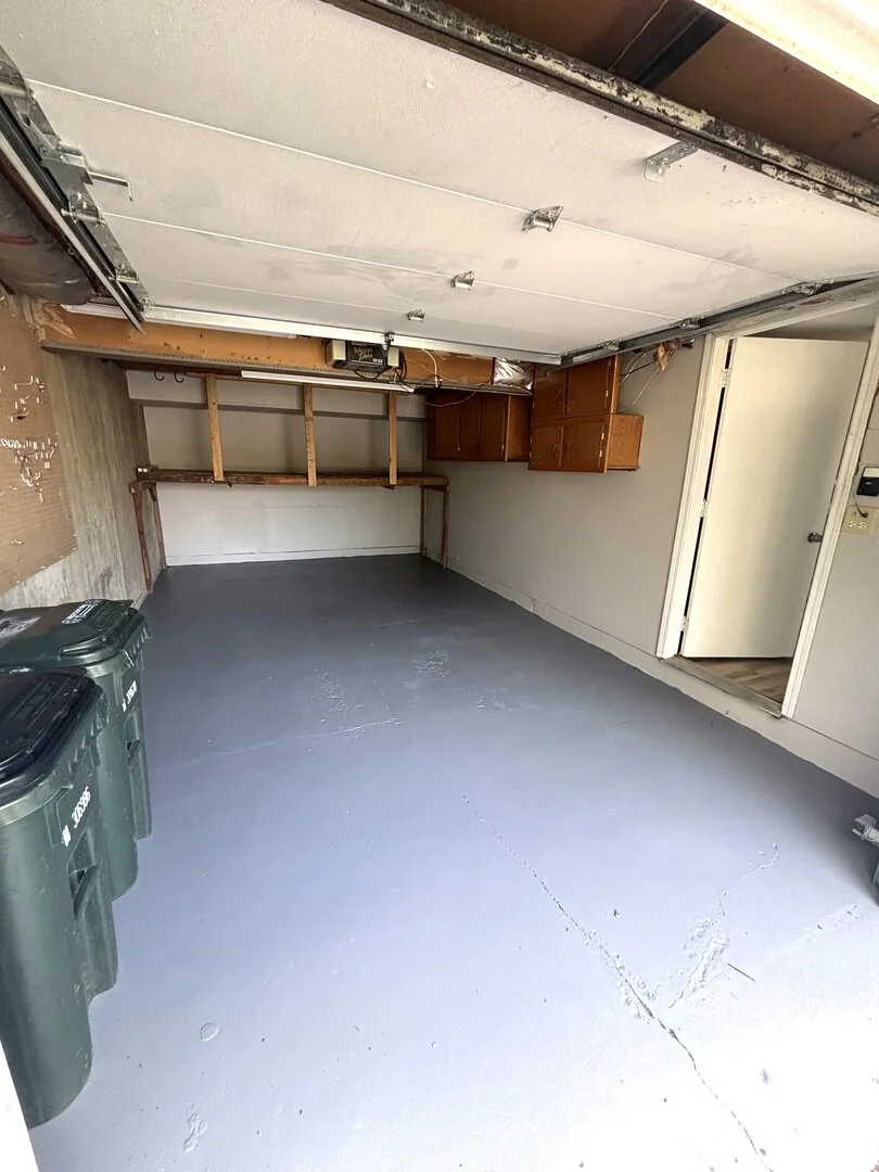 Photo of Unit 1863 at 1863 Williamsburg Drive