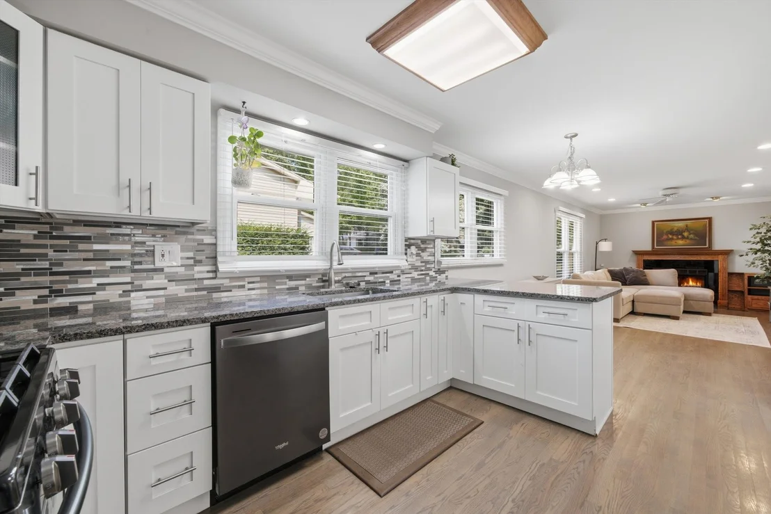 Photo of 701 BAYBERRY Drive