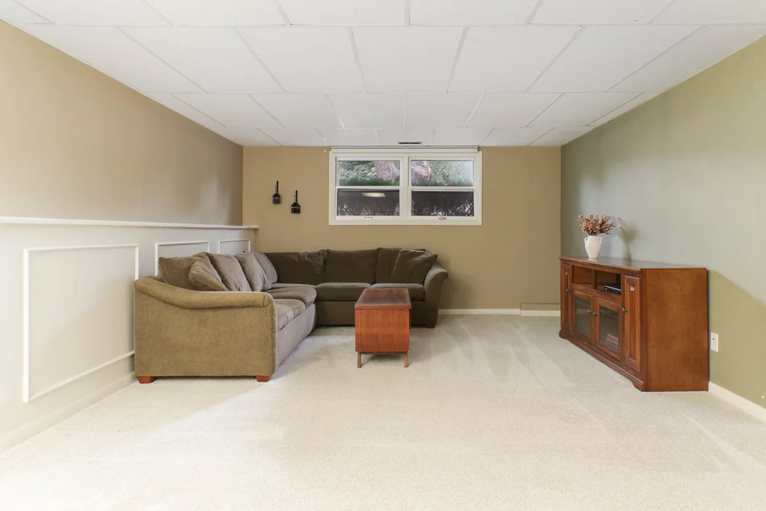 Photo of 109 S Bone Drive