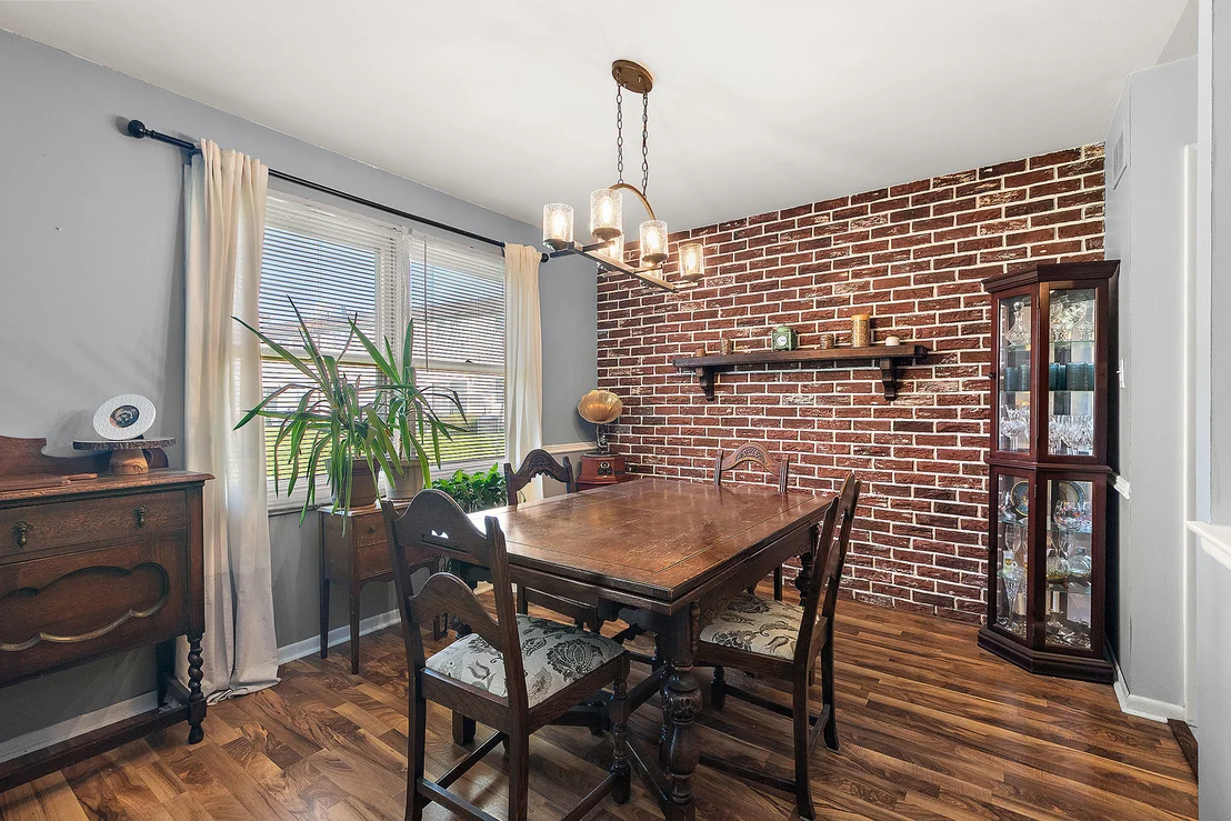 Photo of 6838 Winston Drive