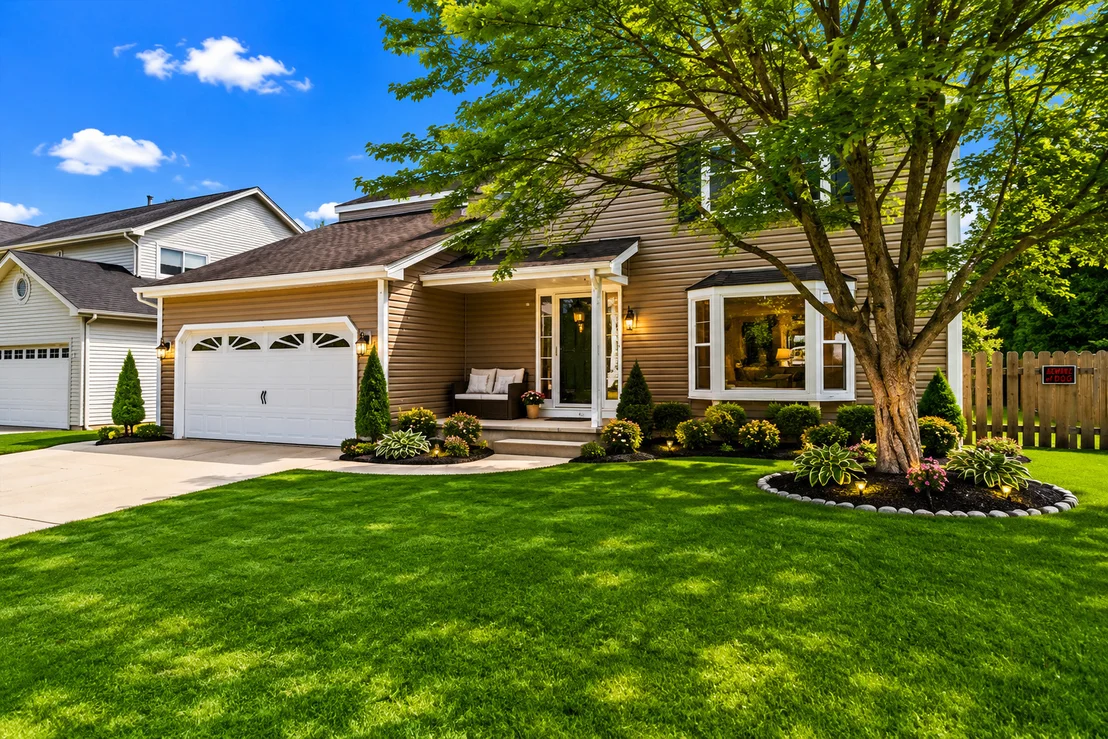 Photo of 684 Regent Drive
