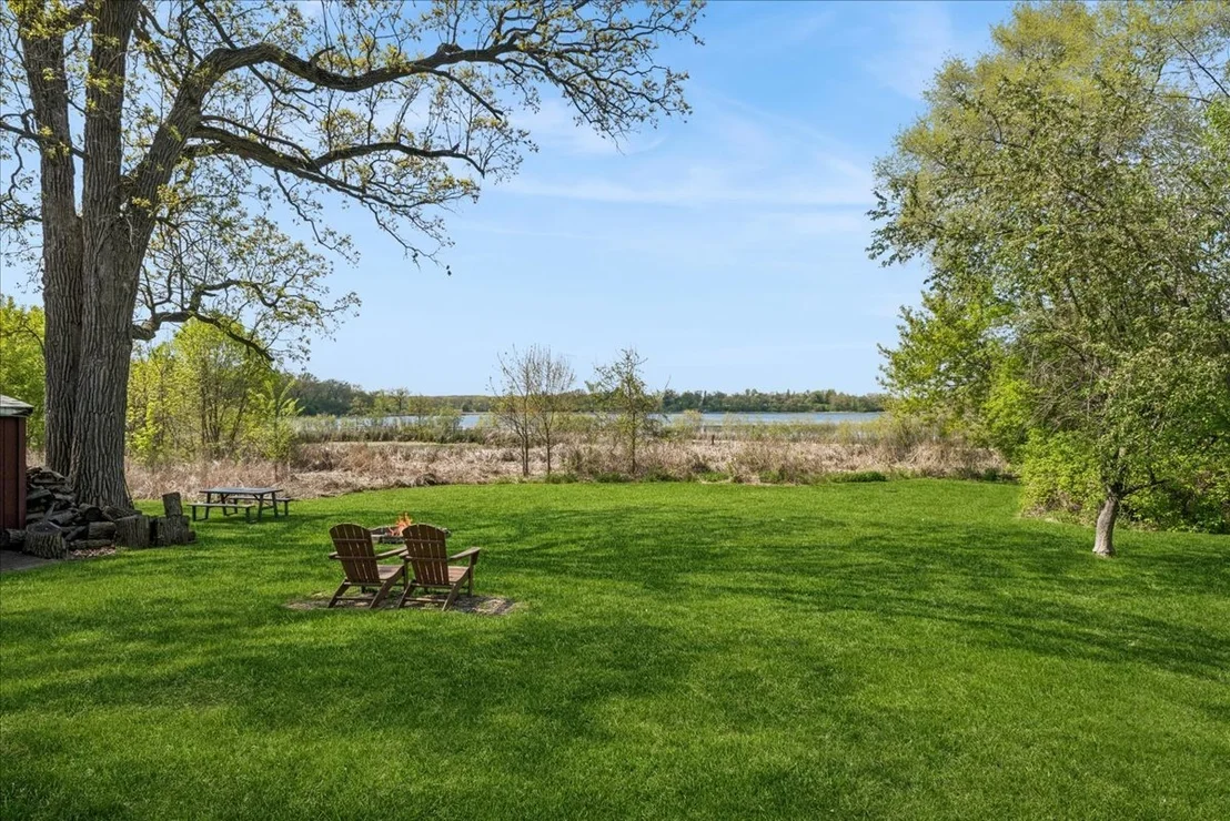 Photo of 1806 Hazelwood Drive