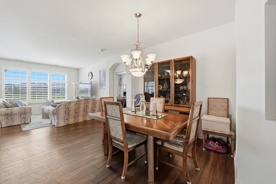 Photo of 561 Autumn Circle