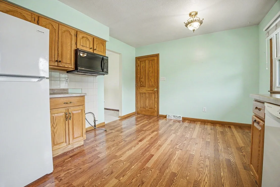 Photo of 10 Imperial Drive