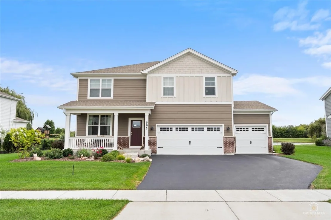 Photo of 695 Kentshire Circle