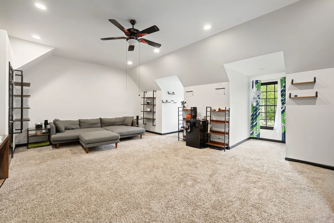 Photo of 5901 Whiting Drive