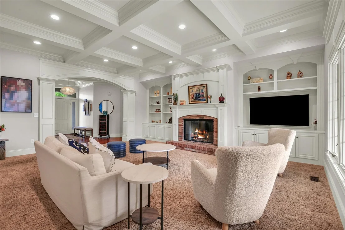 Photo of 4905 Peifer Lane