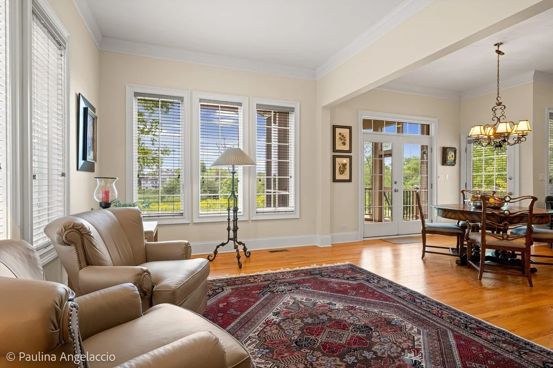 Photo of 1013 Ridgeview Drive