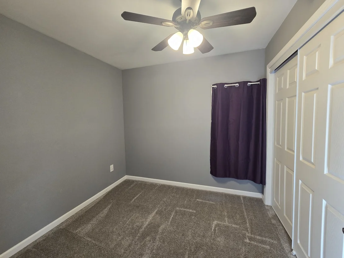 Photo of 732 W 2ND Street