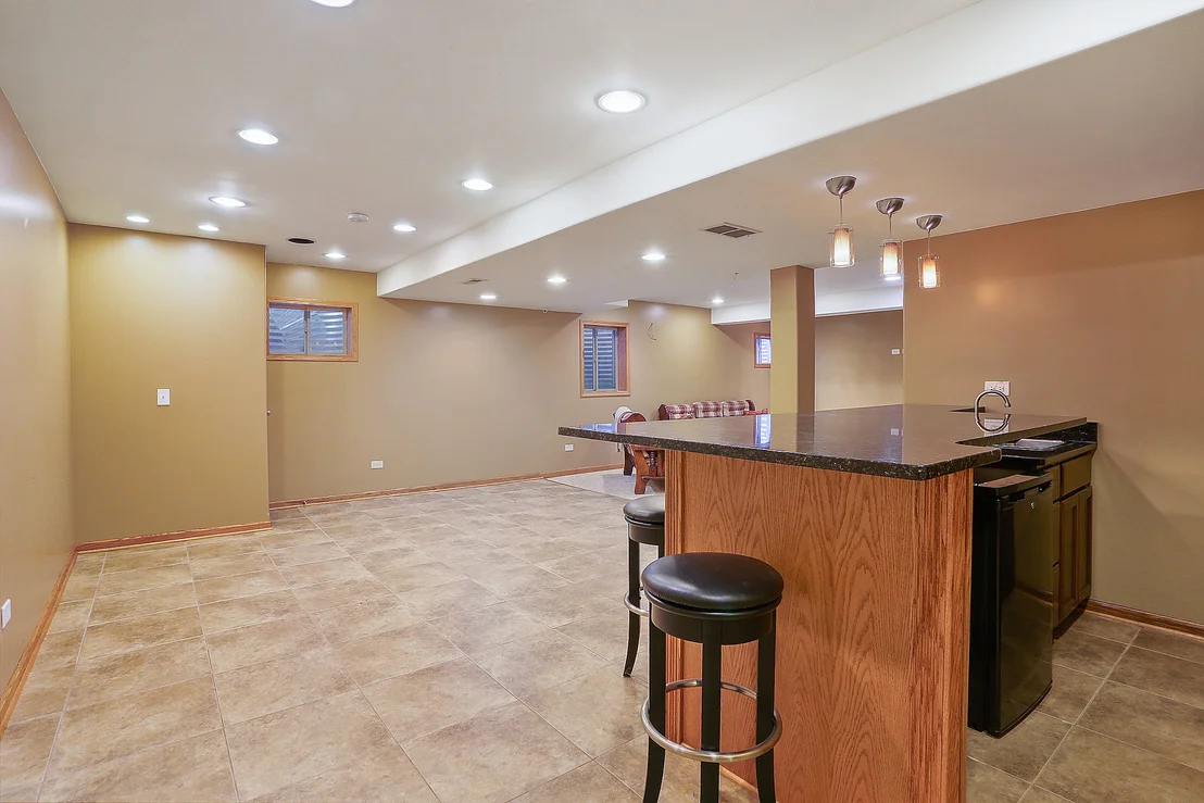 Photo of 15500 Ridgefield Drive