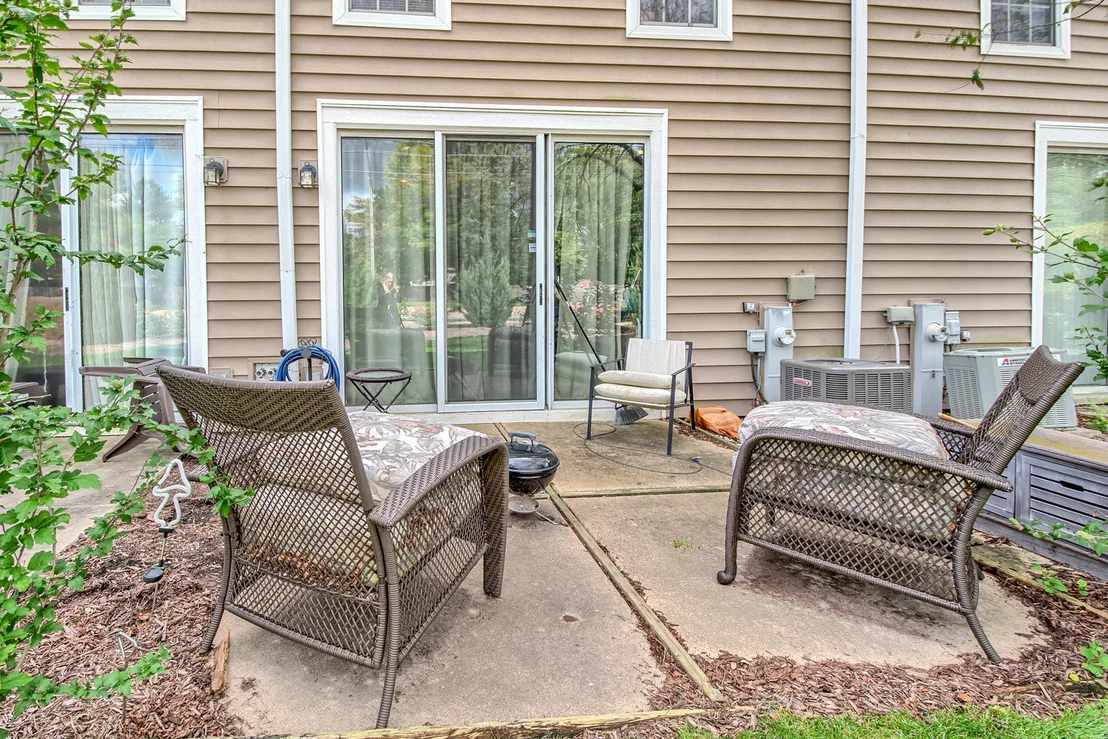 Photo of 1160 Regency Drive