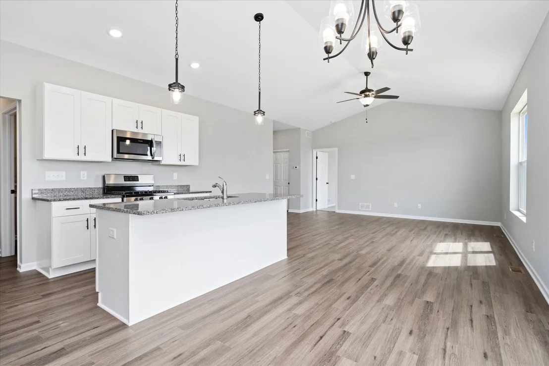 Photo of 815 Whitetail Drive