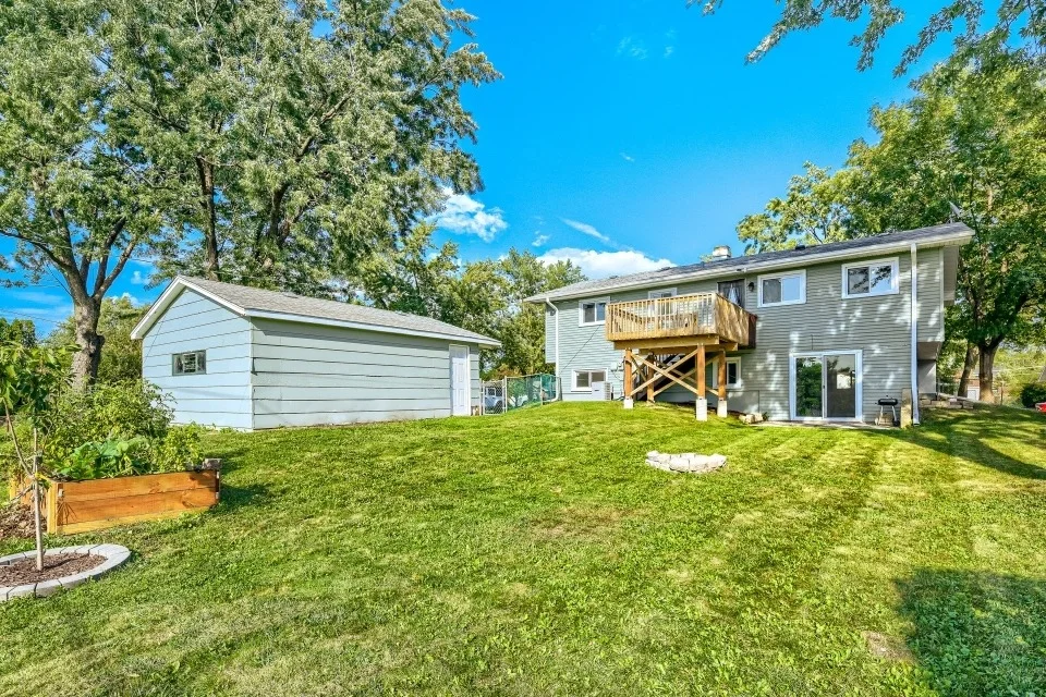 Photo of 2050 Shepard Road