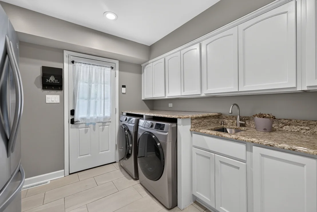 Photo of 1206 Aberdeen Road