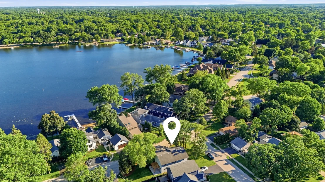 Photo of 136 edgewater Drive