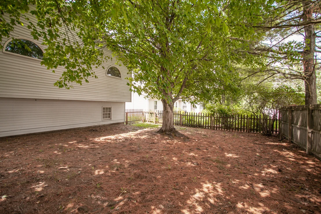 Photo of 606 Carriage Hills Road