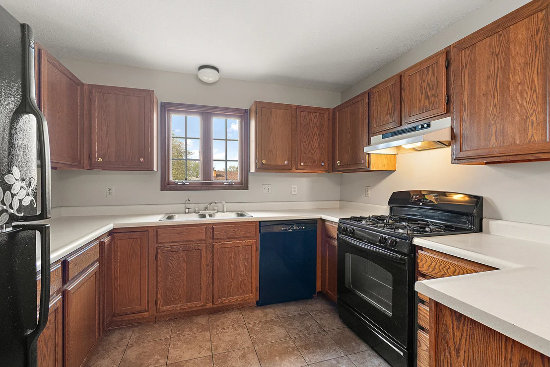 Photo of 1390 Armour Road