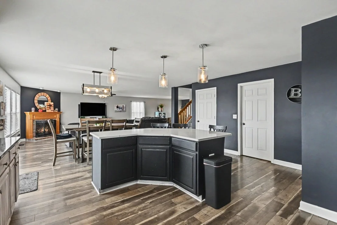 Photo of 15897 ROLLAND Drive