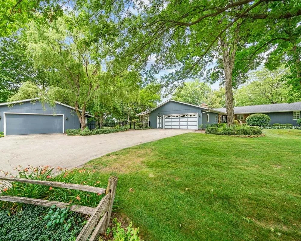 Photo of 8625 N Byron Hills Drive