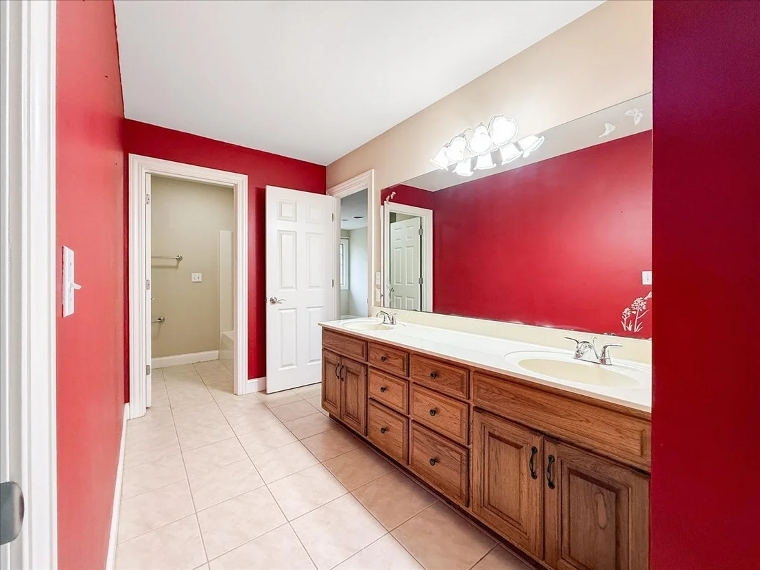 Photo of 4705 Stonebridge Drive