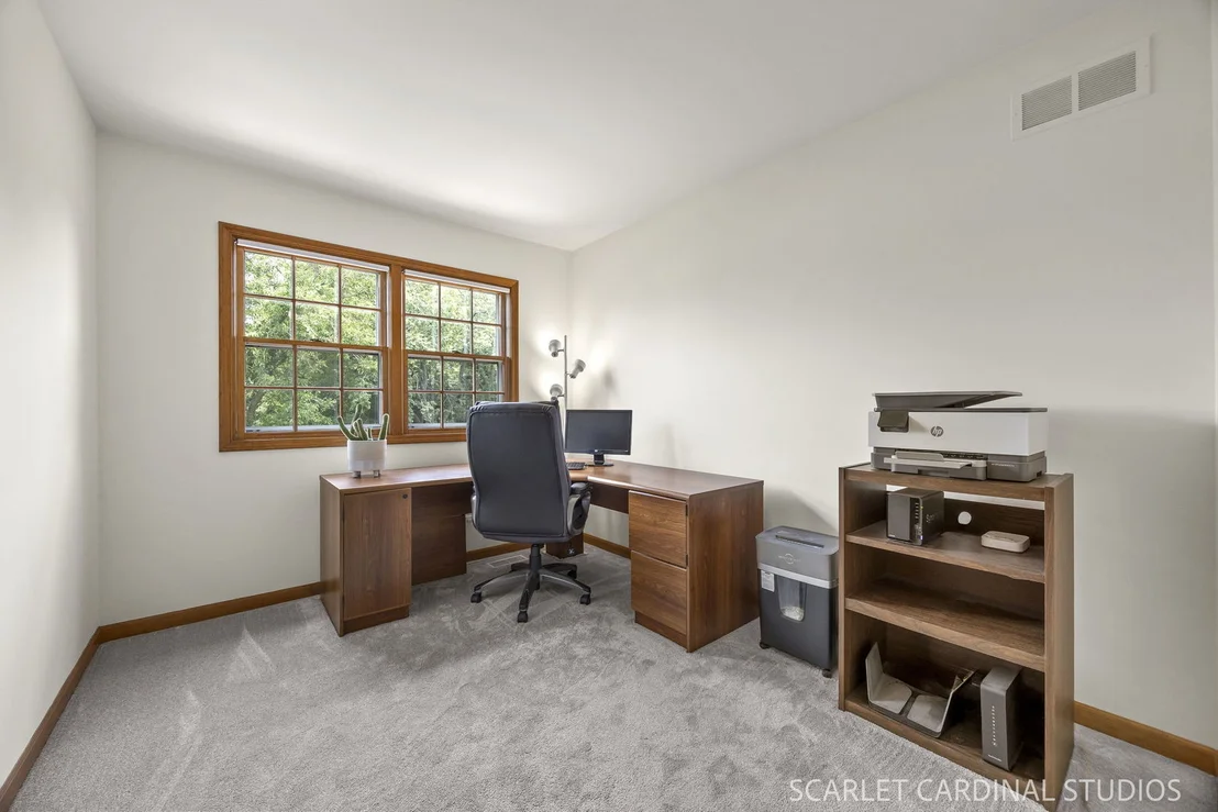 Photo of 1119 Book Road