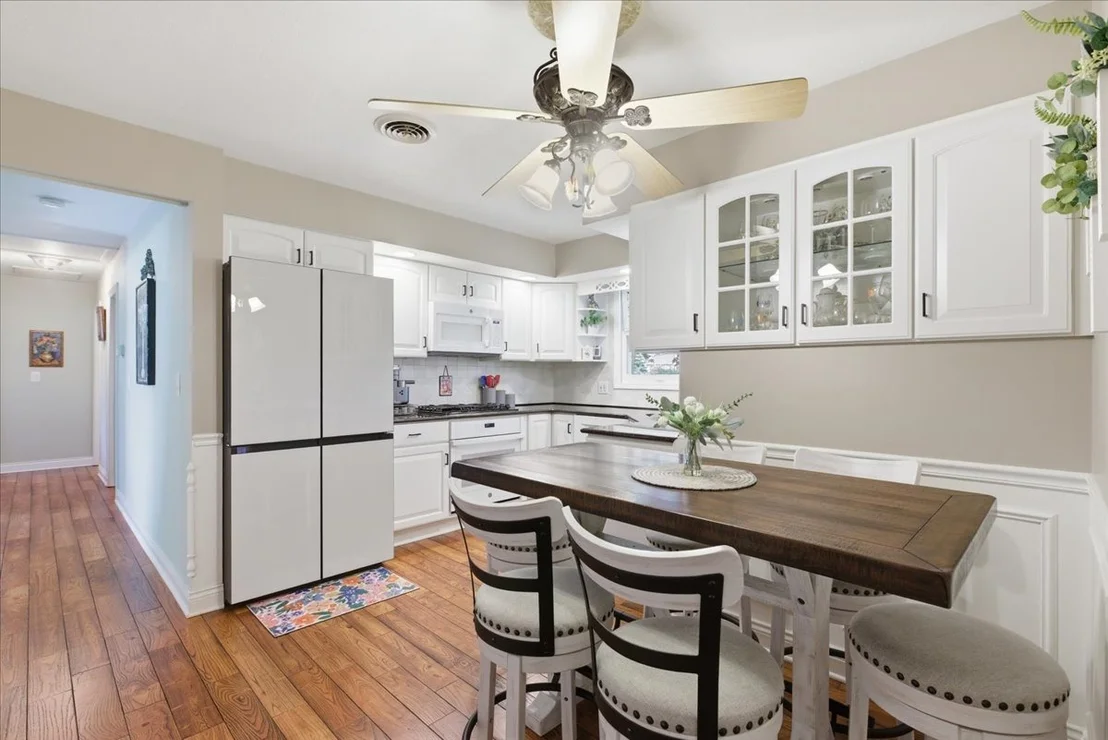 Photo of 1100 Barber Lane