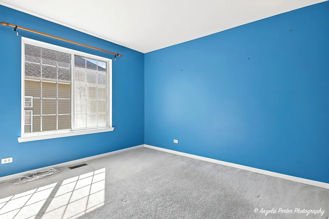 Photo of 429 W Newbridge Lane