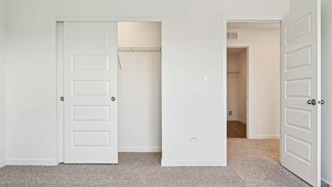 Photo of 994 Emerald Drive