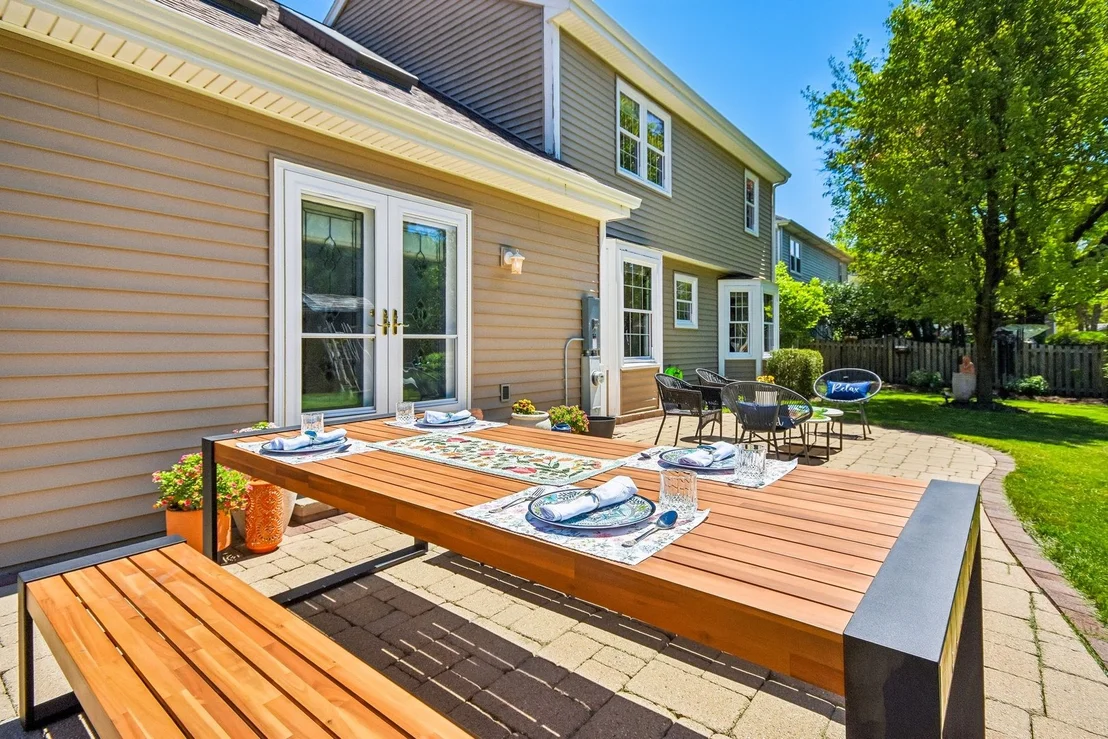 Photo of 1559 Abbotsford Drive