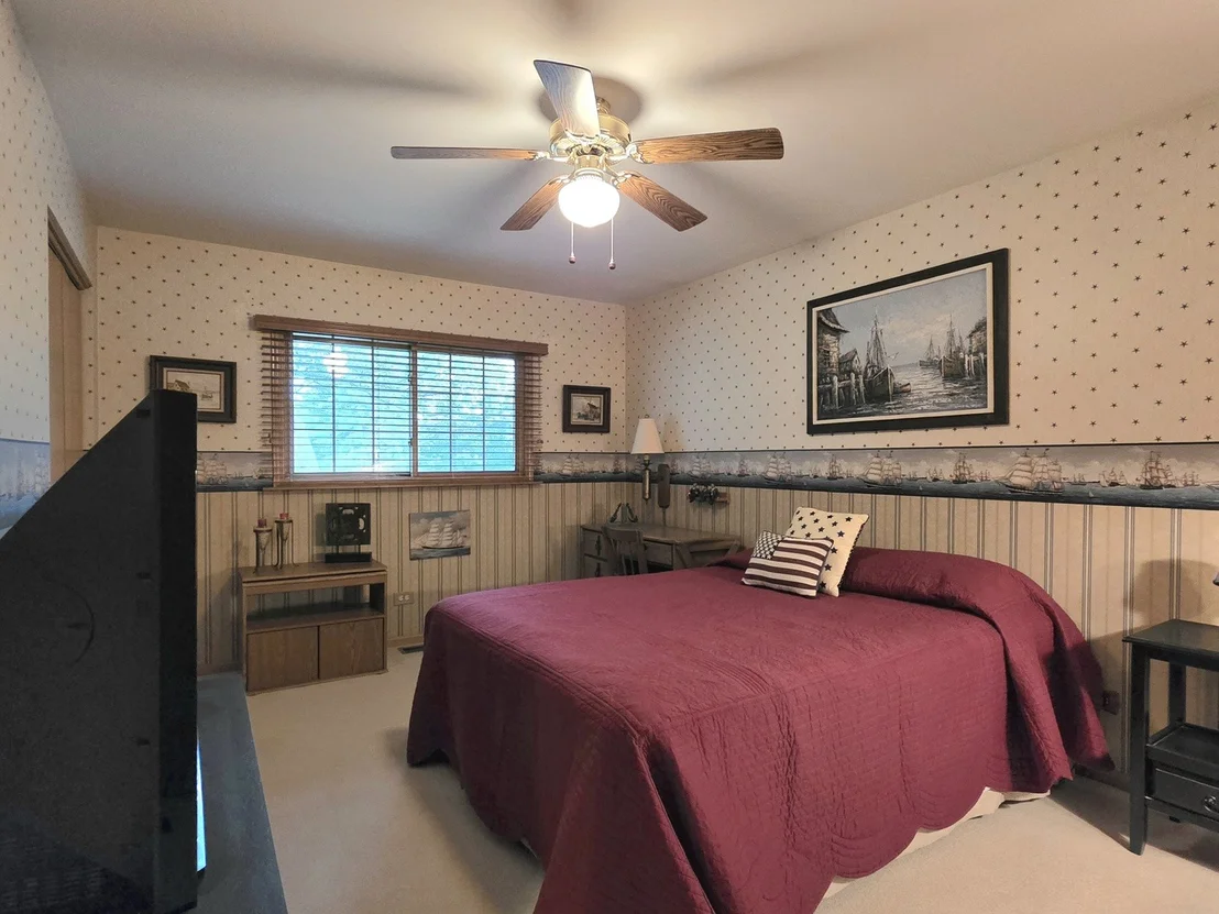 Photo of 601 Lisson