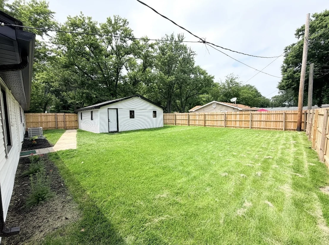 Photo of 405 Richton Road