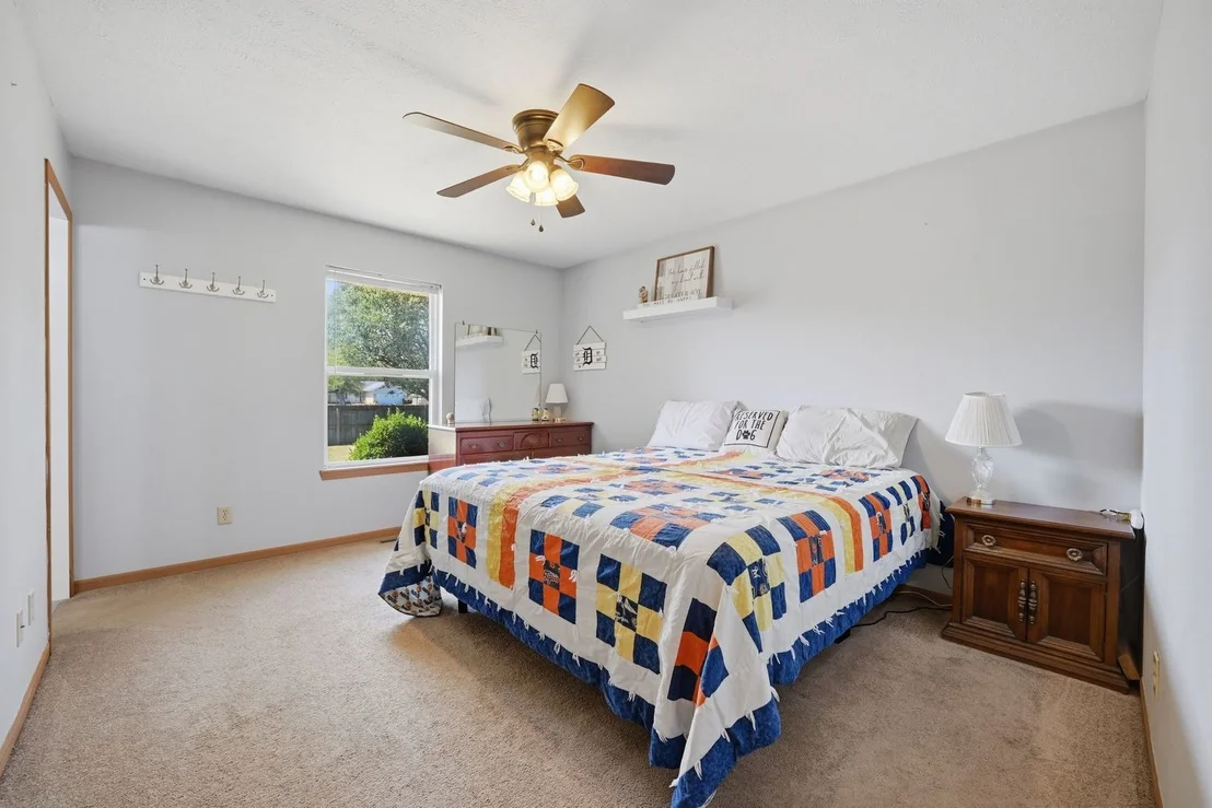 Photo of 5708 Pierce Lane