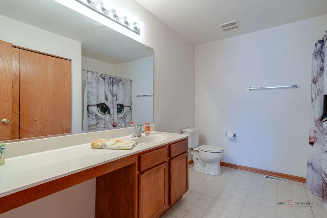 Photo of 1094 Holly Drive
