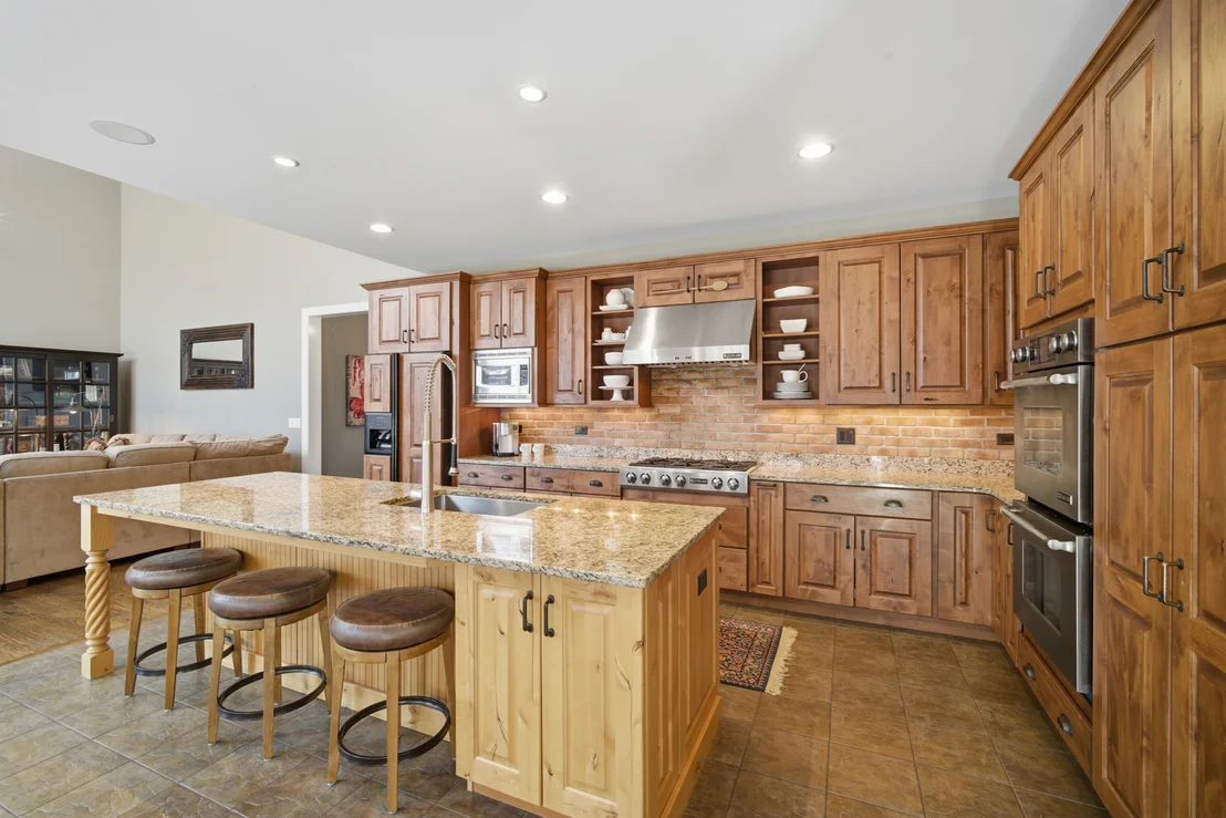 Photo of 422 Old Mill Circle