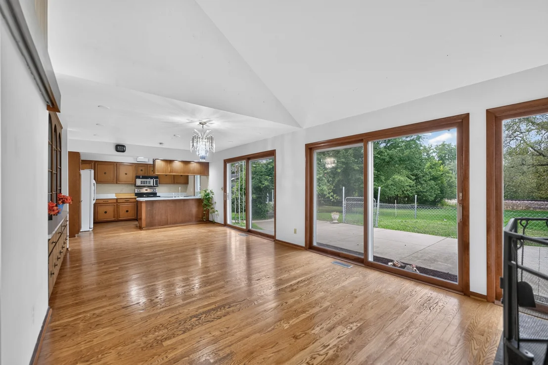 Photo of 32836 Genoa Road