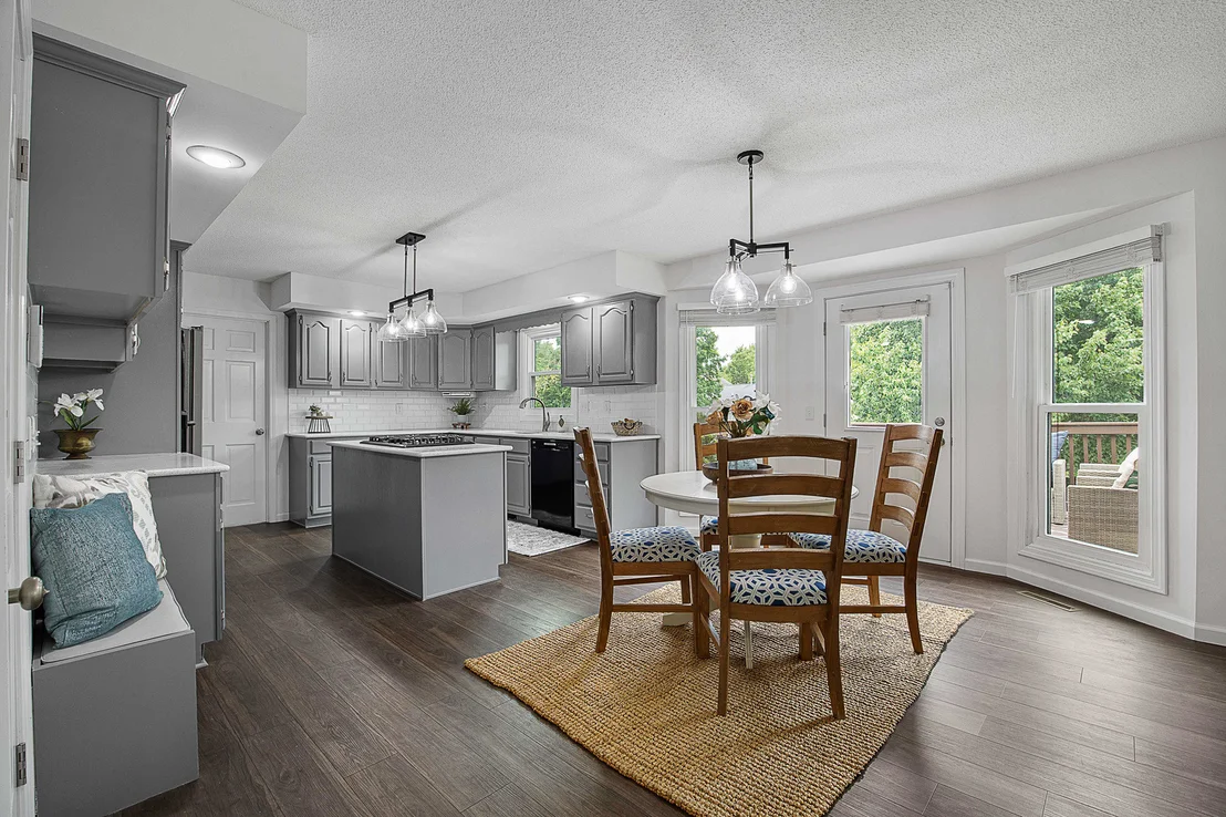 Photo of 1202 Kenneth Drive