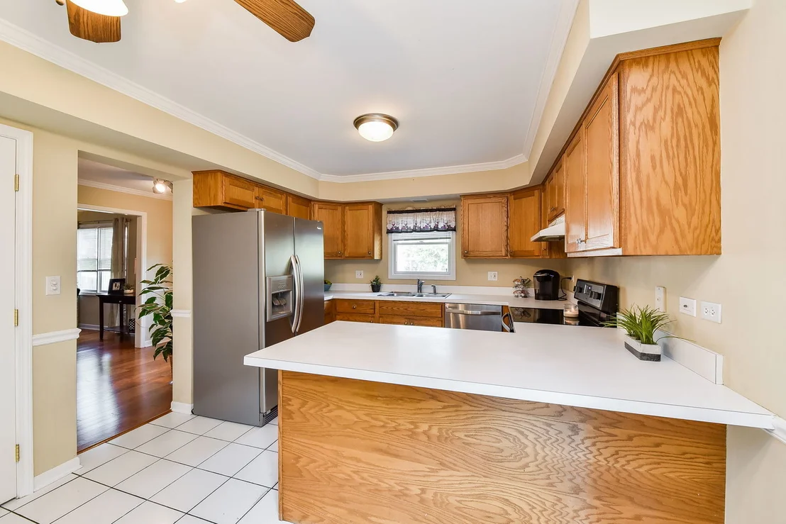 Photo of 583 Oswego Drive