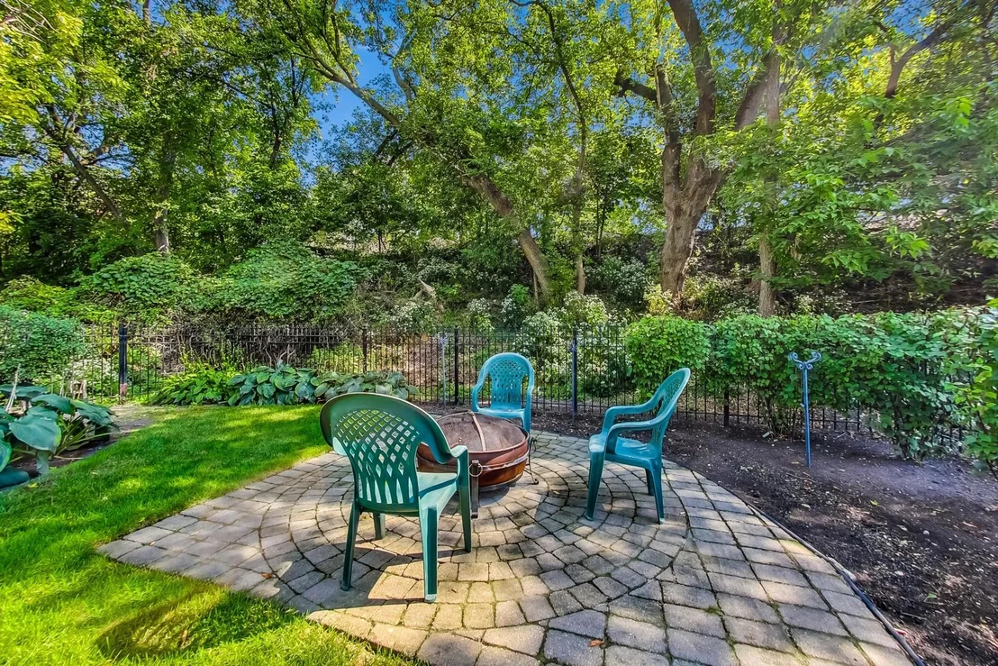Photo of 539 Forest Avenue